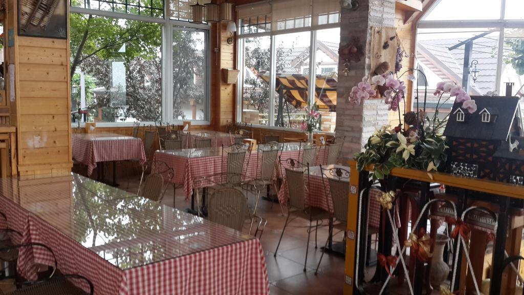 Cingjing Vienna Pleasance Cottage 런아이 외부 사진