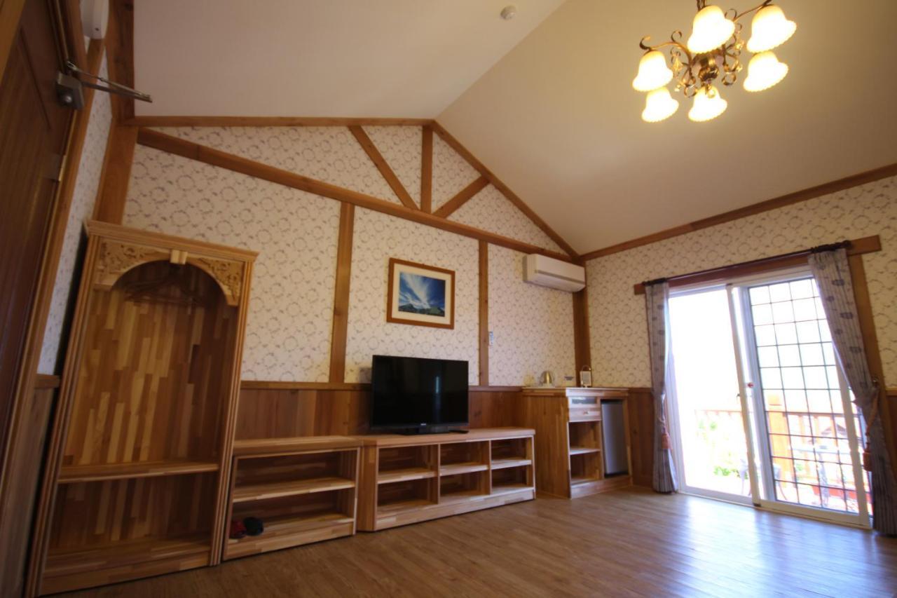 Cingjing Vienna Pleasance Cottage 런아이 외부 사진